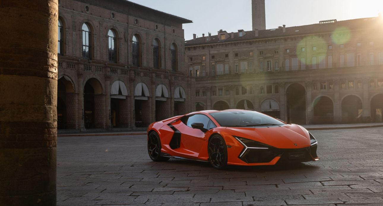Lamborghini可以訂製的顏色竟達400種，而且命名唯美浪漫，還有這些色號深具紀念意義