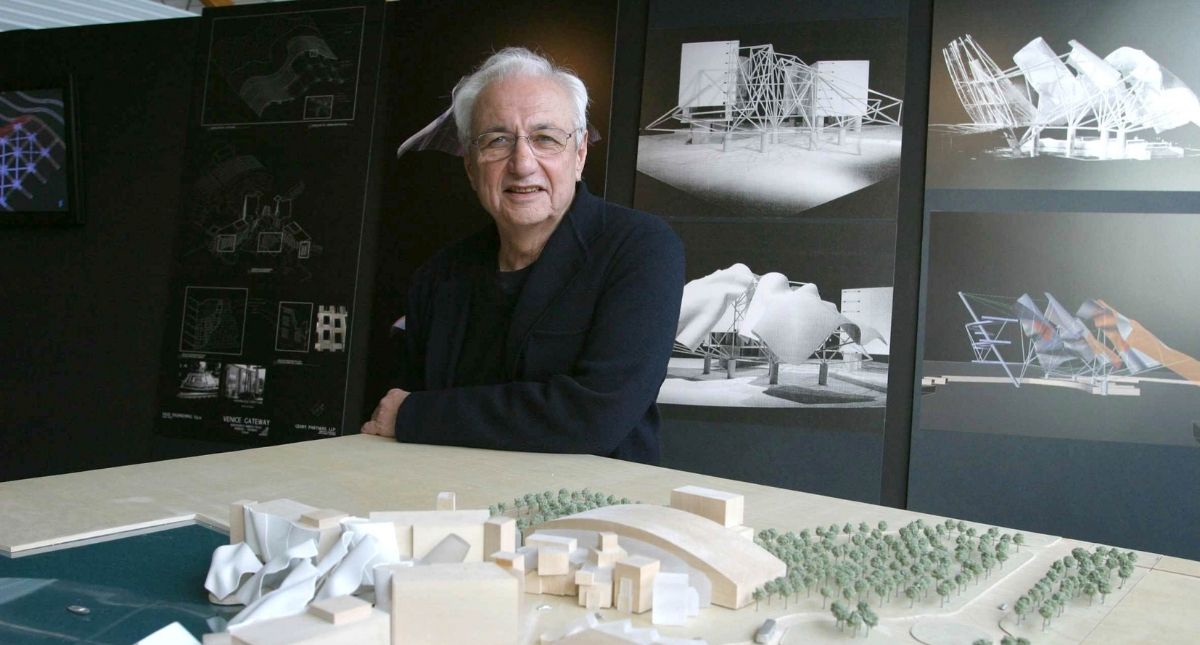 解構主義建築巨擘Frank Gehry離世，回顧大師的經典之作，竟有遺作在「臺中...
