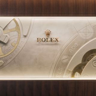 勞力士近百坪全新專門店盛大開幕，巧妙轉譯經典錶款元素，化作頂級空間美學