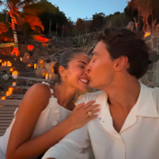 F1賽車手George和Carmen驚喜訂婚！不只婚...