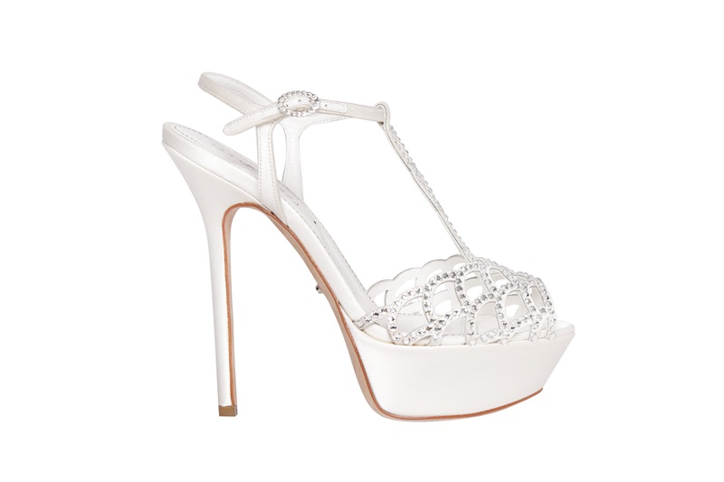 sergio rossi Bridal Collection 新娘系列 VAGUE白色緞面T字鏤空麟紋水鑽厚底高跟涼鞋 NT$52,000