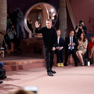 Dior 2016早春移師坎城泡泡宮 打造南法風情