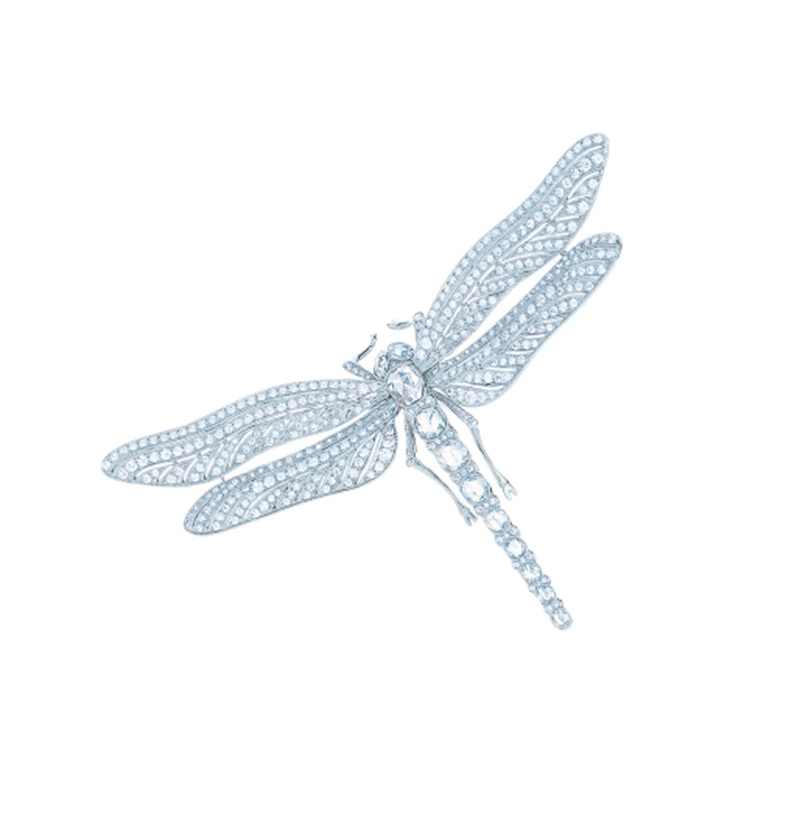 楊紫瓊佩戴款，以Tiffany古董珍藏庫為靈感創作的鑽石蜻蜓，優雅靈動，魅力非凡。