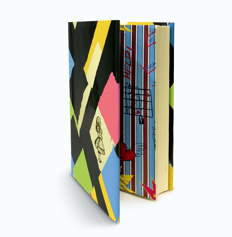 150周年版《愛麗絲夢遊仙境》於誠品書店販售，售價NT$599