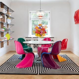 20世紀的設計師椅也太有趣，有品味的家就該有這幾張椅子！